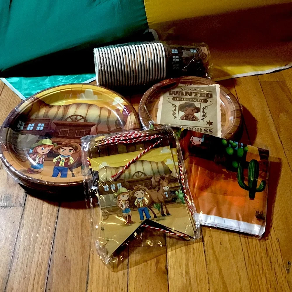 Western Cowboy Party Supplies Set